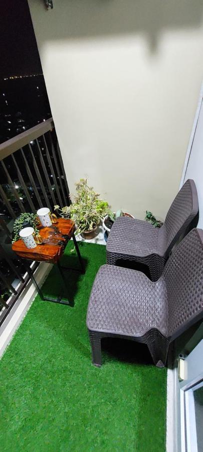 Dracarys Place 2 Condo With Balcony Unlimited Wifi Lapulapu City View Exterior photo